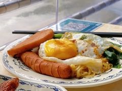 鸡扒汤一丁加肠仔-渔记茶餐厅(渔村店)