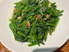 -黄泥岗·地道湖北菜(奥特莱斯店)