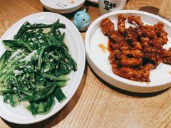 -宽鲜锅贴家常菜(永旺东部购物中心香港中路店)