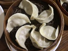 蒸饺-郑记南门口·小笼汤包(山水人家店)