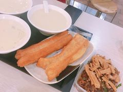 -兄弟深夜豆浆