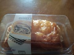 招牌牛肉卷-红宝石·鲜奶小方·海派西点房(南丹店)