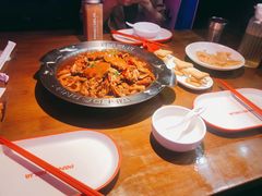 -胖哥俩肉蟹煲(万国店)