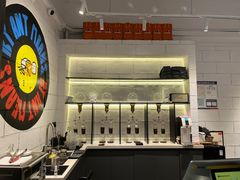 -Dogi&kiki Coffee(中心商务大厦店)