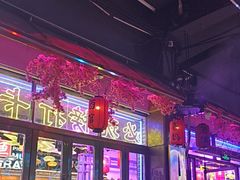 -喜鹊音乐酒馆(西街店)