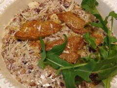 -玛格萝妮比萨屋(四平店)