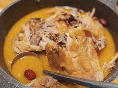 松茸土鸡炖山药-巴人堂(女儿城店)