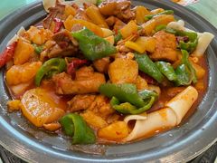 新疆大盘鸡-新疆巴州金丝特餐厅(大钟寺店)