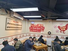 -明姨仔潮汕美食·碳炉猪脚·汕尾牛腩饭·起片鸡煲(起义路店)