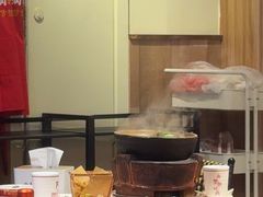 -阿润打边炉·鲜切鸡煲(华漕店)