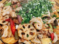 -廖哥泡椒兔(峨眉店)