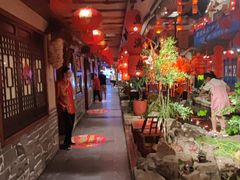 -鱼满舱·鲜活海鲜·正宗鲁菜