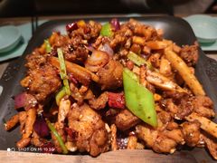 -炭舍干锅·烤鱼(扬名广场店)