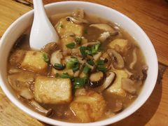 -陌上花开餐厅(云山路店)