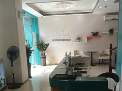 -海之声助听器 瑞士峰力直营中心(华麟大厦店)