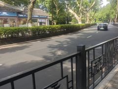 -西湖华北饭店-停车场