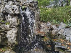-汇龙潭