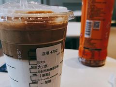 -星巴克臻选(上海今潮8弄店)