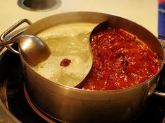 -钢管厂五区小郡肝串串香火锅(人民广场店)