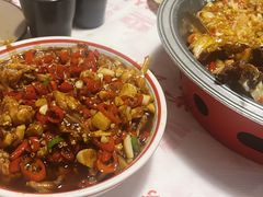 -堂瓦里·33年传统赣菜(第一街区店)