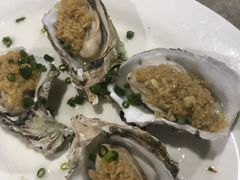 -四川小胡子海鲜(丁村万人海鲜广场店)