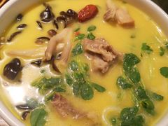 -云海肴·汽锅鸡·云南菜(领展购物广场·中关村店)