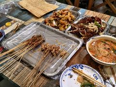 -勃利地摊·勃立小串烧烤