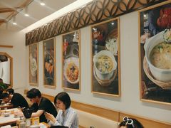 -馋三尺蟹粉小笼(人民广场店)