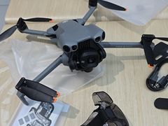 -DJI大疆(深圳华强北曼哈授权体验店)