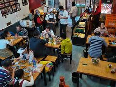 大堂-门框胡同百年卤煮(新街口店)