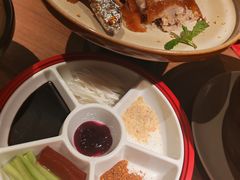 -青年公社烤鸭(熙悦天街店)