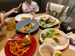 -HELLO 27 意面·沙拉·帕尼尼