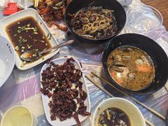 -吴记口味馆