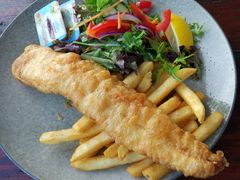 -12 Rocks Beach Bar Cafe