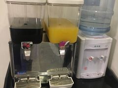 -张大师鸭爪爪特色干锅(南湖店)