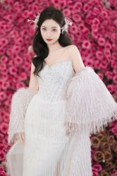 点击看大图 -拉瑞娜LaReine婚纱礼服高级定制