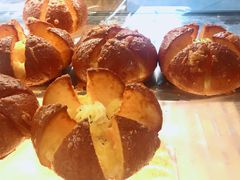 -Dough&Joe团憩(瑞虹天地月亮湾店)