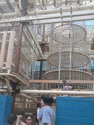 -PIPIKINGDOM皮皮王国欢乐号(欢乐海岸购物中心店)