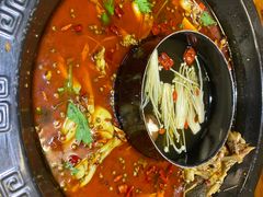 -味仙疯美蛙鱼头(清扬路总店)