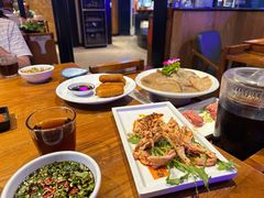 -佬土鹅肠火锅(扬中步行街店)