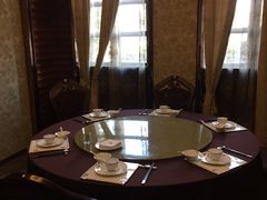 -半岛公馆(淞兴西路店)