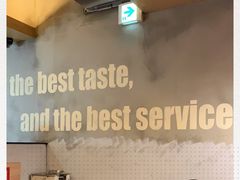 -BHC炸鸡(明洞总店)