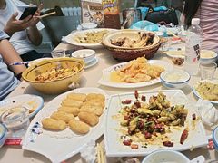 -老码头黑皮肘子锅包肉(赣水路店)