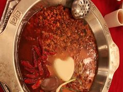 -山城年华老火锅(玉林店)