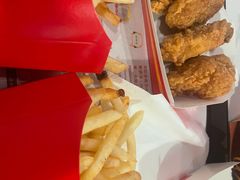 -麦当劳(水坑尾街店)