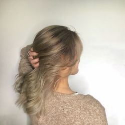 -SALON V