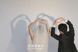 -纪梵希旅拍婚纱摄影(大连总店)