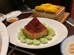 -杭州西子湖四季酒店·金沙厅