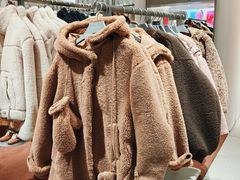 -URBAN REVIVO(西安Momopark店)