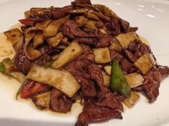 杏鲍菇炒肉-双东酒店(东关街店)